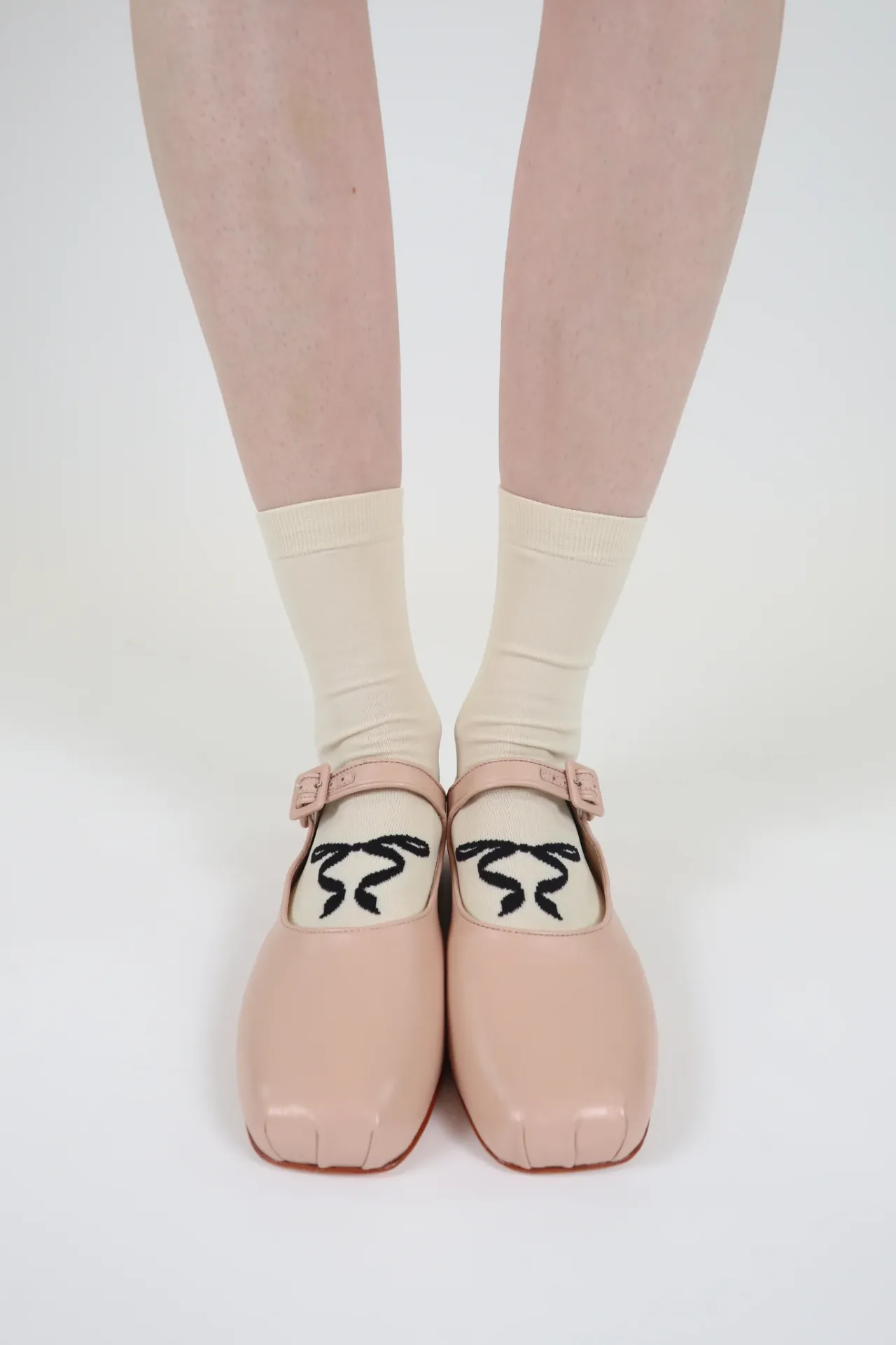 Women Sandy Liang Socks^Secret Socks In Butter